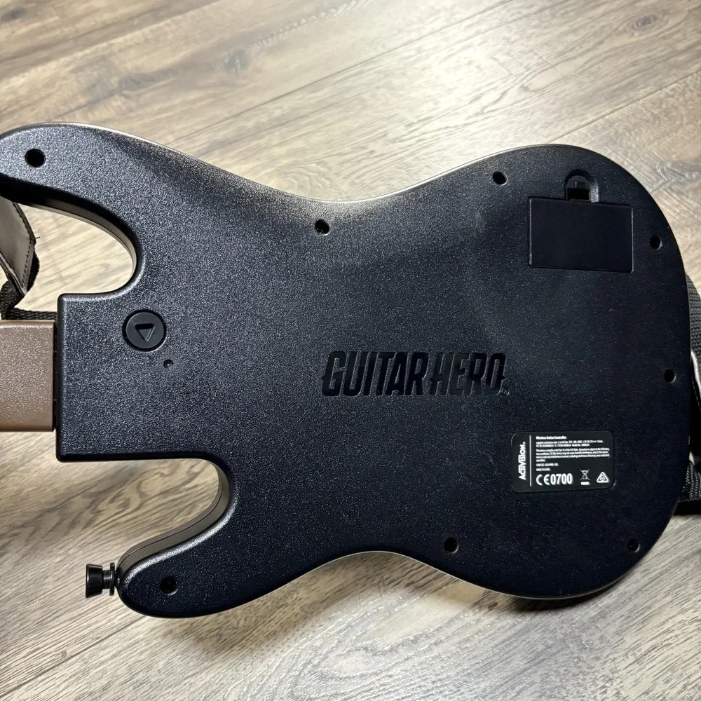 Guitar Hero Wireless Guitar Controller Activision Black No Dongle Untested
